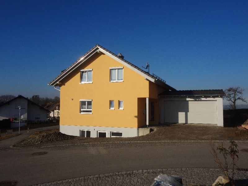 Neubau eines Einfamilienhauses mit Doppelgarage